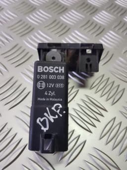 Glow plug relay VW PASSAT B6 2008 ANGL.