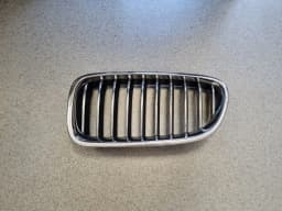 Small upper bumper grille BMW 520D F11 2011 TOURING