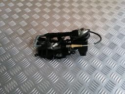 Internal fastening of the door handle BMW 520D F11 2011 TOURING